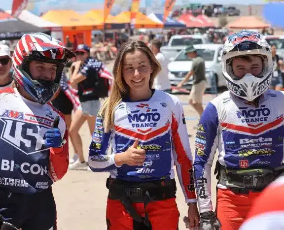 trophée féminin enduro
