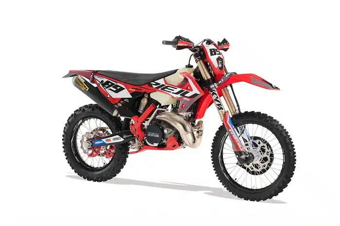 ALFREDO GOMEZ RÉPLICA