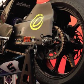 EK Chain chaîne moto