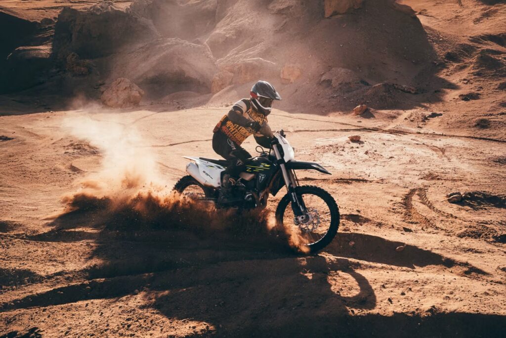 Nouveau jersey d’enduro Triumph