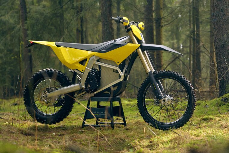 radian exr