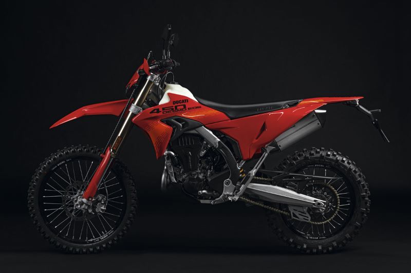 ducati desmo450 eds