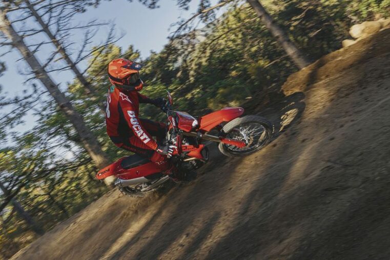 ducati desmo450 eds